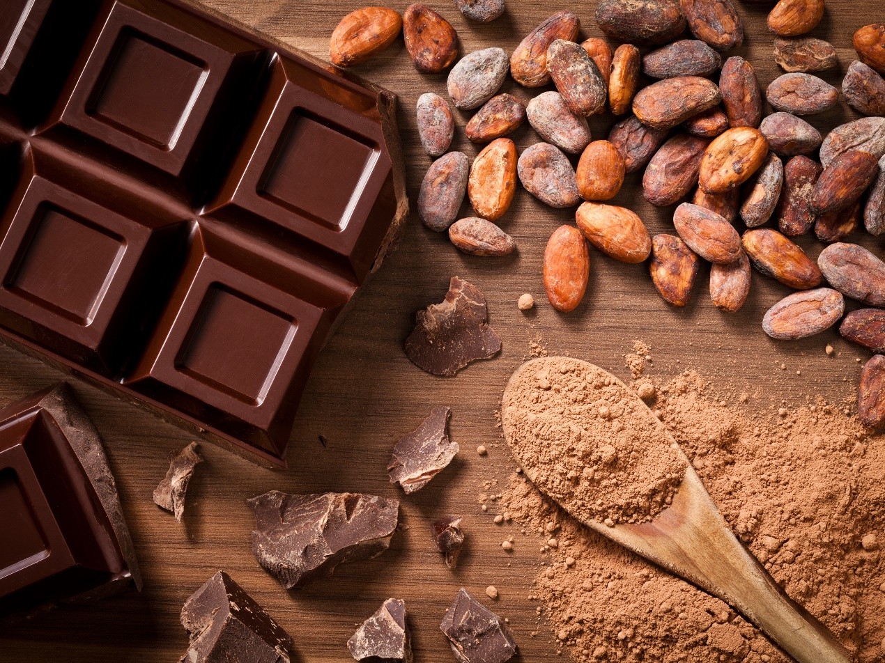 السكر الذي يوجد في الشوكولاتة من الممكن أن يزيد من تكيس المبايض
