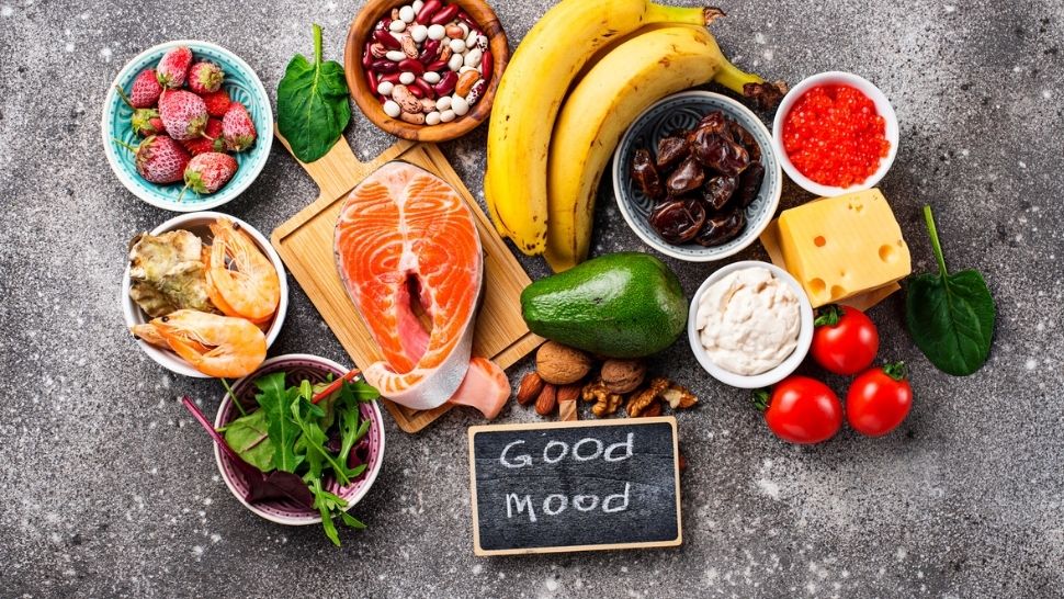 dwe_food-and-mood_7-foods-to-improve-your-mood_970x546px_iStock-1137396106.jpeg