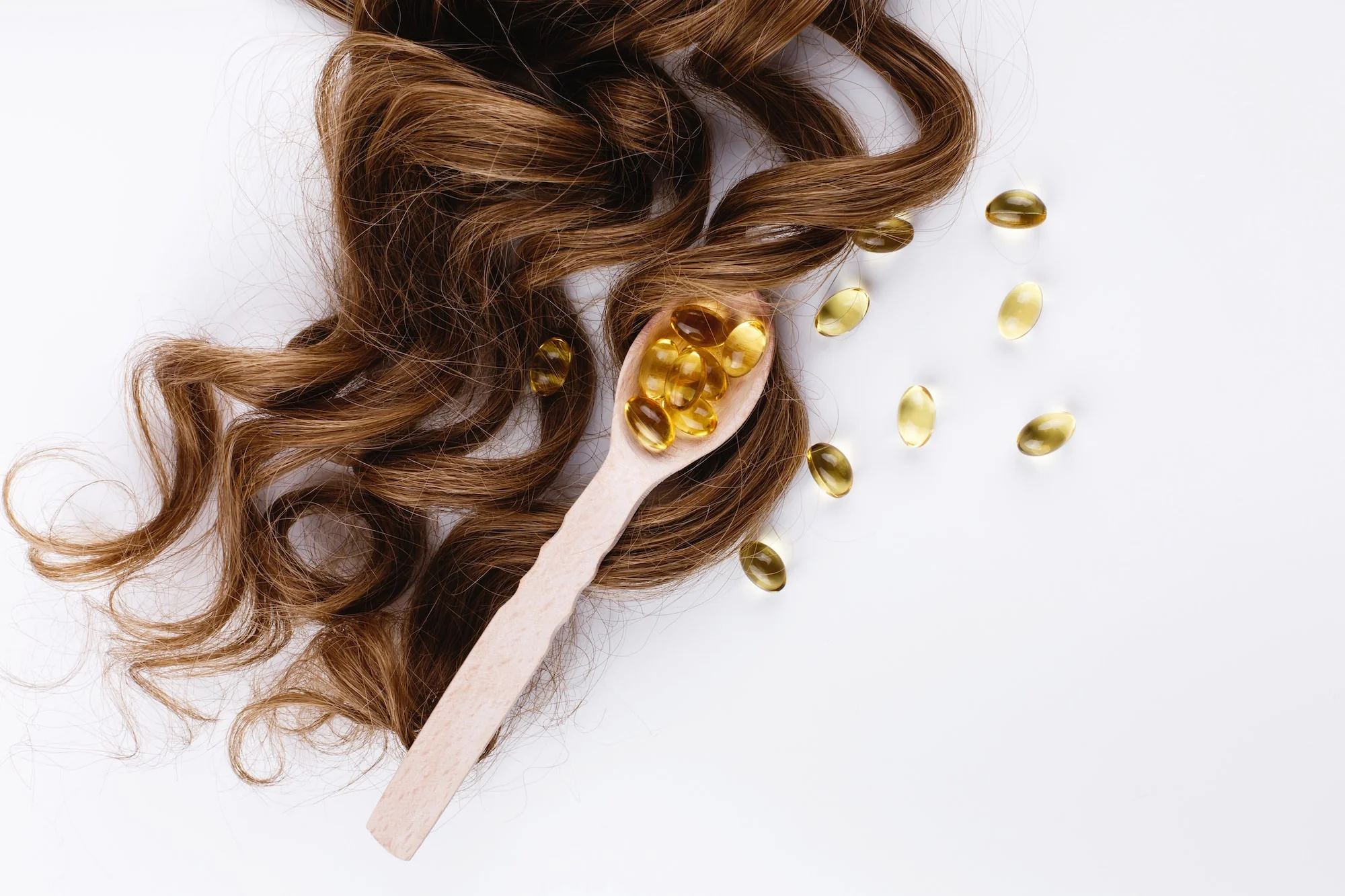 vitamin-E-oil-for-hair-1.webp