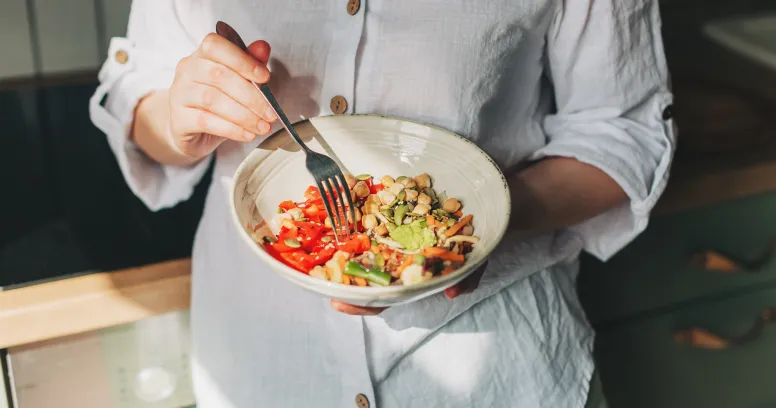 weight-calories-eat.Cb4SUH7B_1fEB3d.webp