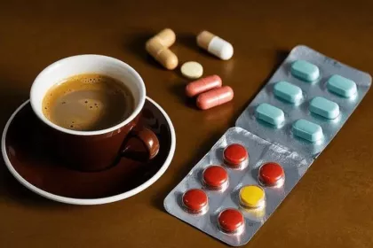 does-coffee-raise-blood-pressure-1024x512-1.webp