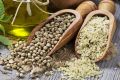 whole-hemp-vs-hulled-hemp.jpg